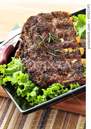 Spare rib dinner 4092545