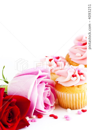 Cupcakes and flowers 4093251