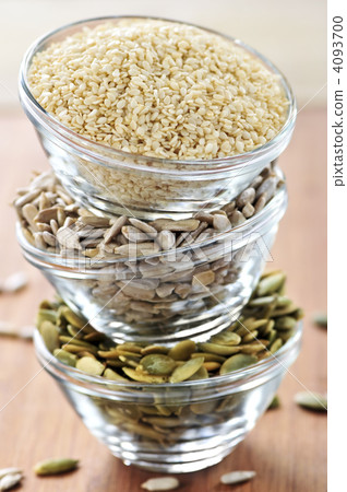 Stacked bowls of seeds 4093700