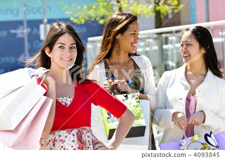 Young girlfriends shopping 4093845