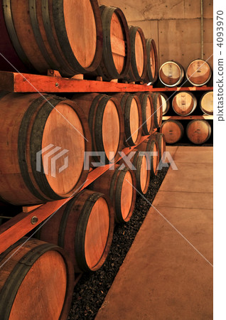 Wine barrels Wine barrels 4093970