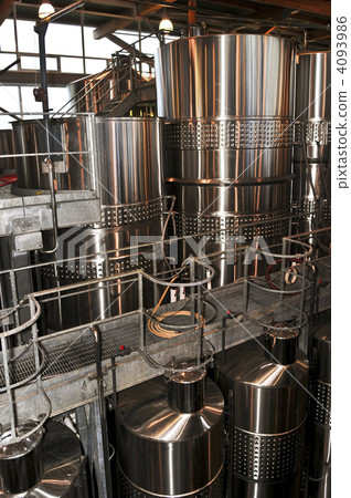 Wine making equipment 4093986