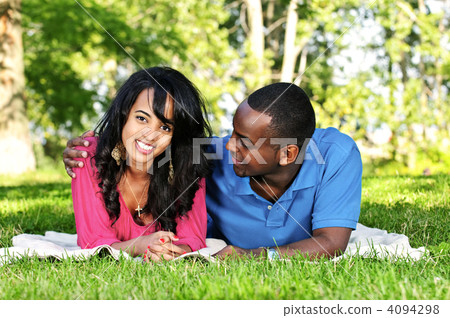 shut, lay, lie down 4094298