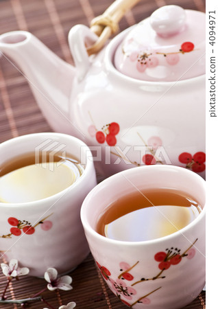 brew, brewed, brewing 4094971