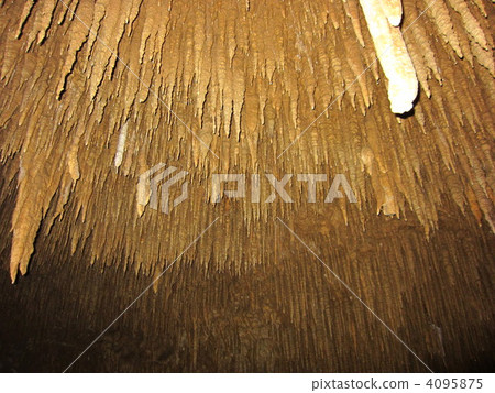 石灰石洞穴 石灰岩洞穴 洞穴 4095875