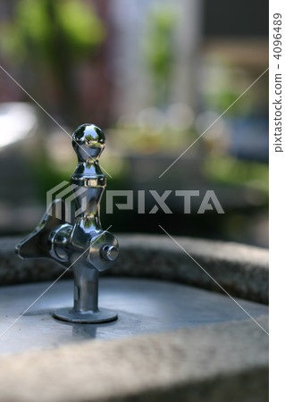 自動飲水器 水龍頭 公園 4096489