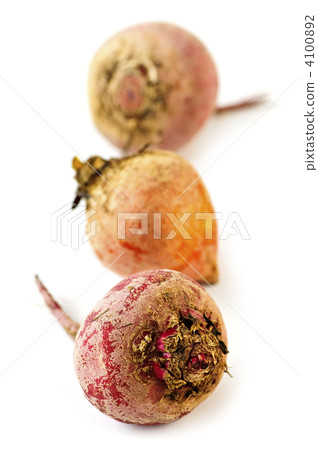 Red and golden beets Red and golden beets 4100892