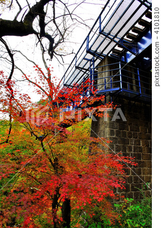 Natsuigawa Valley Bansai Elementary Line的Eta River Bridge 4101810