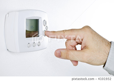 Hand setting digital thermostat Hand setting digital thermostat 4101932