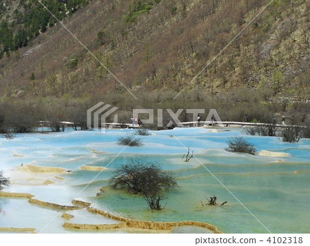 Huanglu Five Lake Pond 4102318