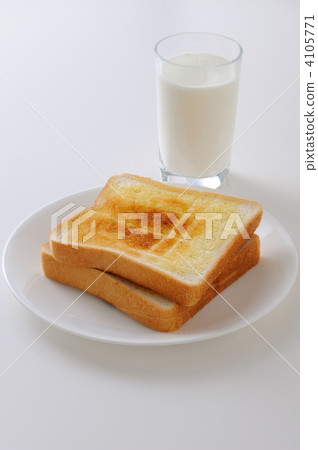 Toast breakfast milk Toast breakfast milk 4105771