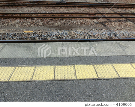 braille blocks, guidance block, iron 4109005