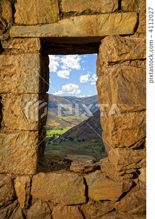 Pisac ruins 4112027