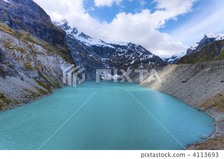 Alpine lake Alpine lake 4113693