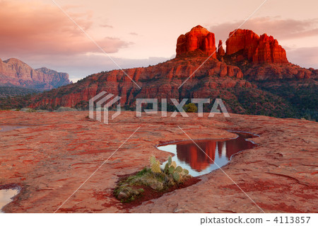 Cathedral Rock Reflection Cathedral Rock Reflection 4113857