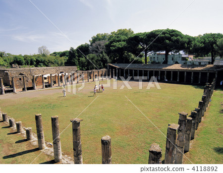 龐貝城遺址在那不勒斯郊區 4118892
