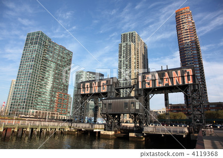 Ferry pier for condominiums near New York and Long Island 4119368