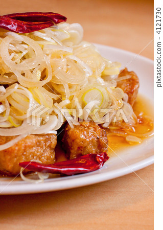 sweet and sour pork	 4121730