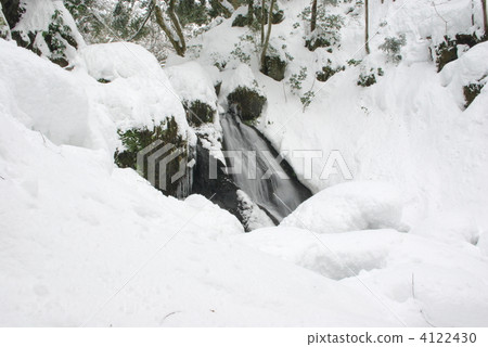 Waterfall of Kanazu 4122430