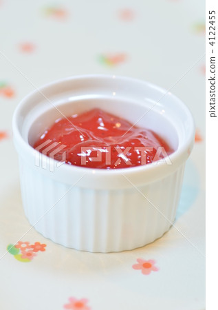 Delicious strawberry jam 4122455