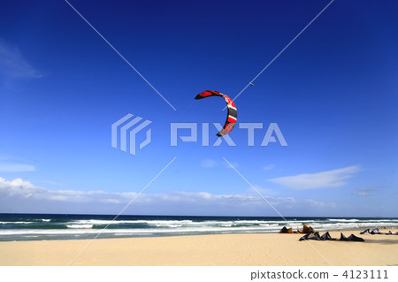 Kite Surfing and Small Machine Kite Surfing and Small Machine 4123111
