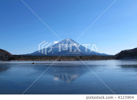 Mount Fuji from Lake Shoin 4123904
