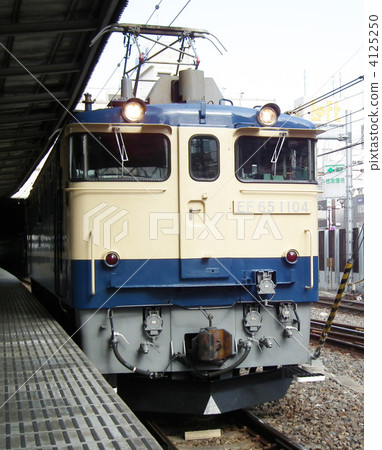 貨運列車EF65原色全國鐵色大宮站 貨運列車EF65原色全國鐵色大宮站 4125250