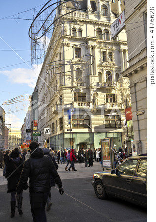 Vienna Kärntner Street 4126628
