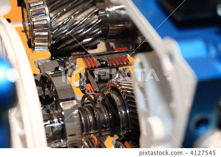 Engine parts 4127545