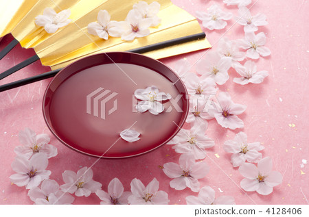 櫻花杯和風扇 4128406