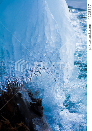 潑冰 潑冰 4128527