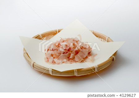 柴魚 幹鰹魚片 切成小塊的鰹魚乾 4129627