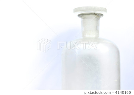 舊的玻璃瓶 舊的玻璃瓶 4140160