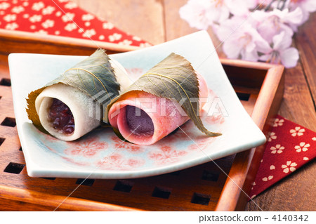 Sakura mochi 4140342