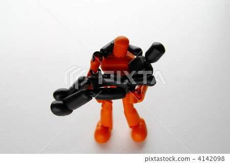 洋娃娃 減輕 解救 4142098