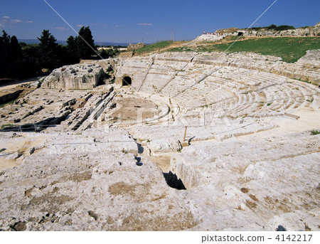 錫拉庫扎的Neapoli考古公園 錫拉庫扎的Neapoli考古公園 4142217