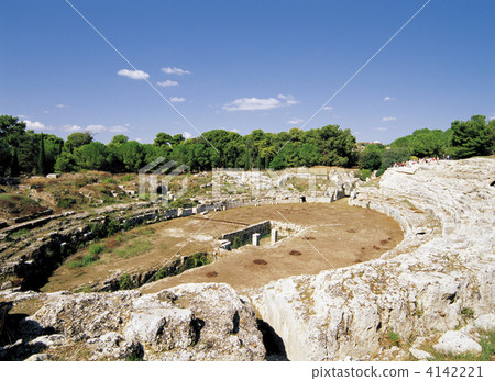 西西里亞Siracusa的Neapolis考古學公園 西西里亞Siracusa的Neapolis考古學公園 4142221