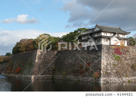 Osaka Castle West Outer Bora and a Water Drier Osaka Castle West Outer Bora and a Water Drier 4144481