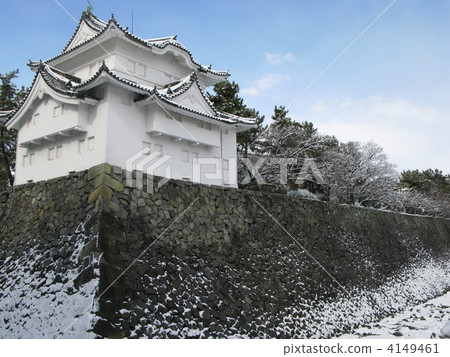 tatsumi corner tower, snow scene, stone wall 4149461