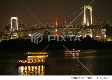 Rainbow Bridge and Tokyo Tower and Houseboat Ship seen from Odaiba Rainbow Bridge and Tokyo Tower and Houseboat Ship seen from Odaiba 4151875