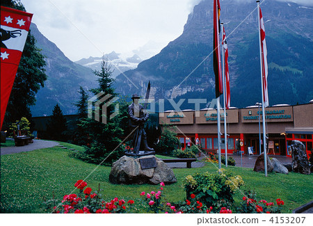 Grindelwald train station which rained in the rain 4153207