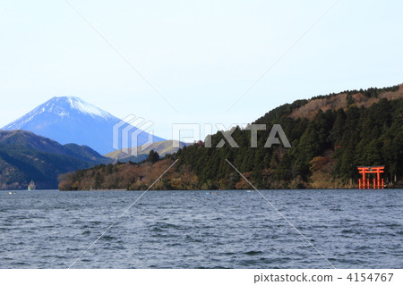 Torii of Hakone Shrine 4154767