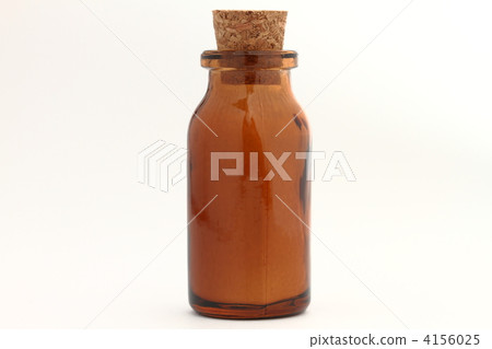 棕色小瓶裝白色粉末 棕色小瓶裝白色粉末 4156025