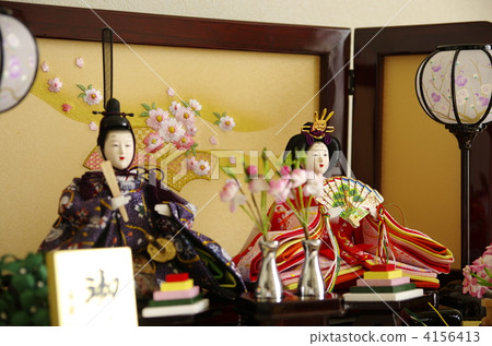 一個娃娃 一個娃娃 4156413