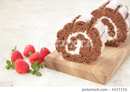 卷蛋糕可可覆盆子 卷蛋糕可可覆盆子 4157158
