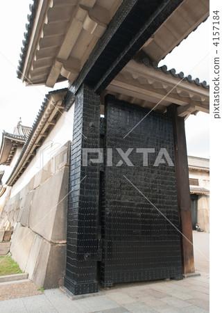 Osakajo鑄鐵山牆主門 4157184