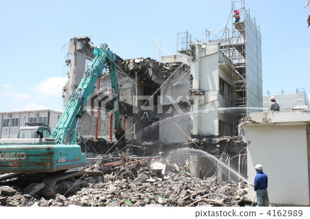 府中的十個小拆除 4162989