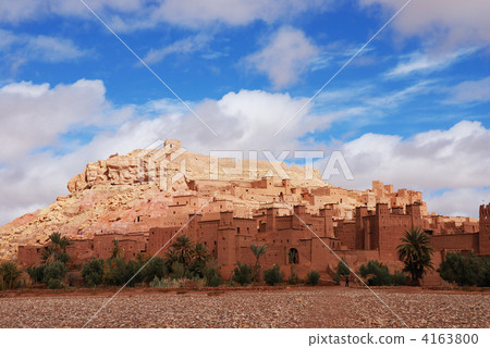 Full view of Ait Ben Haddou near Ouarzazate in Morocco 4163800