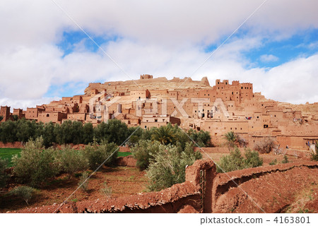 Ait Ben Haddou near Ouarzazate in Morocco 4163801
