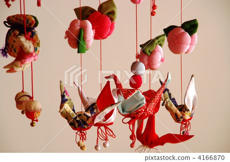 Hanging chicks harness ornament Ordinary chicken decoration 4166870